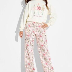 Nutcracker Cozy Sweatshirt and Pants
Target Vinyl Threads
XXS